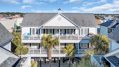 204 24th Ave N, North Myrtle Beach, SC, 29582-2454 | Card Image