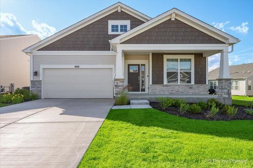 405 Canon Dr, Lake Geneva, WI, 53147-7000 | Card Image