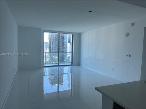 2708-1100 S Miami Ave, Miami, FL, 33130-4131 | Card Image