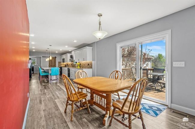 3673 Stewart Farm Rd, House other with 6 bedrooms, 4 bathrooms and null parking in Wamego KS | Image 12