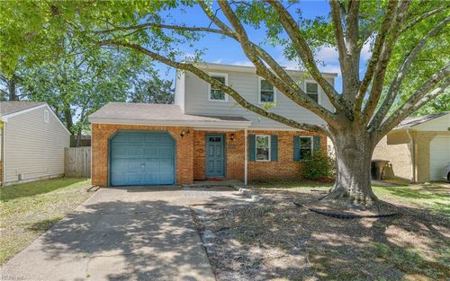 4957 Aquarius Ct, Virginia Beach, VA, 23464-6253 | Card Image