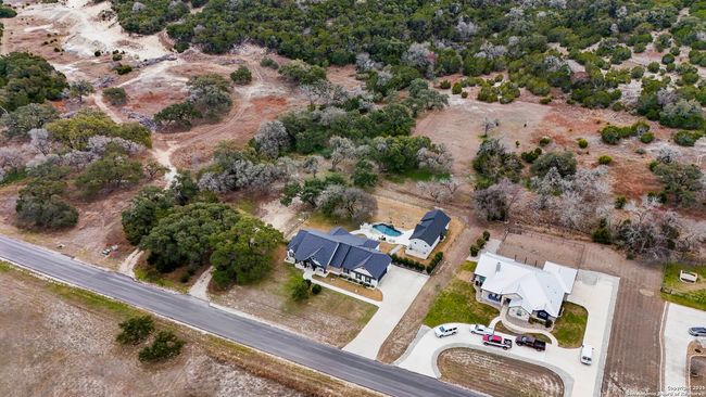 1033 Mystic Shores Blvd, House other with 5 bedrooms, 4 bathrooms and null parking in Spring Branch TX | Image 5