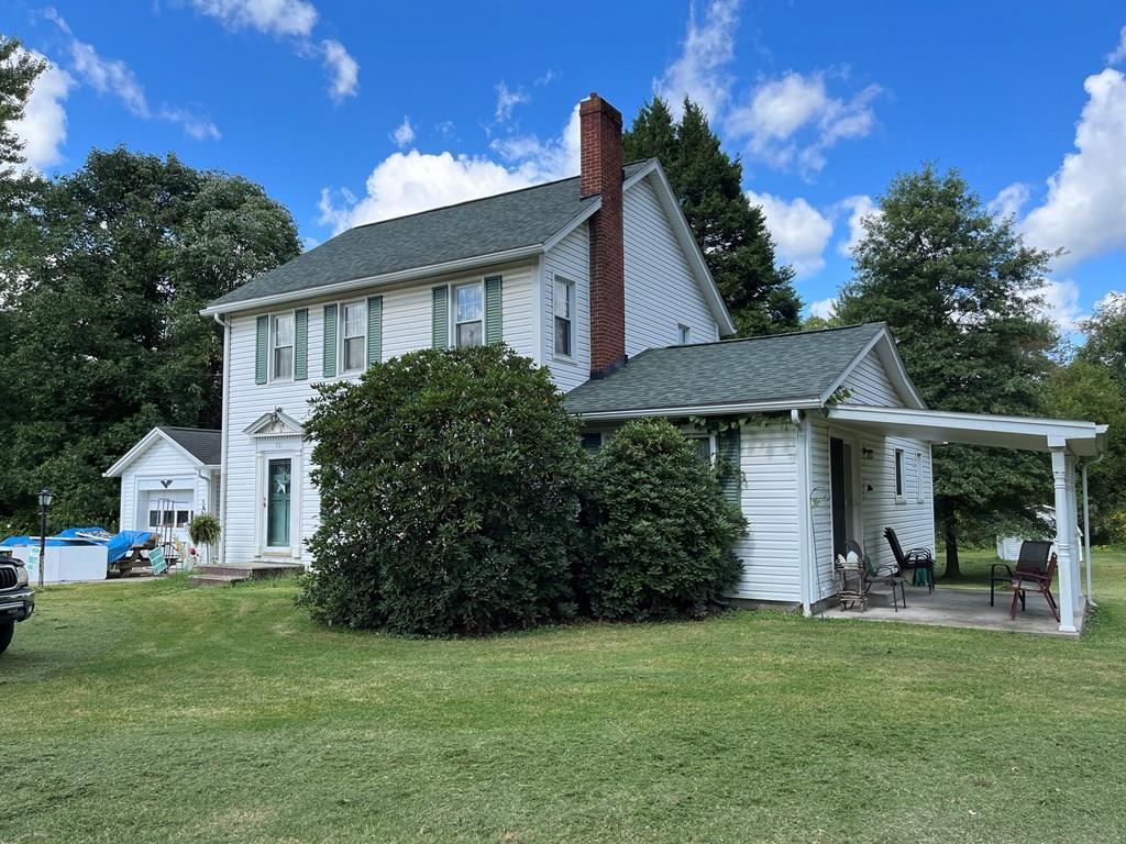 4th Ave, Paden City, WV 26159