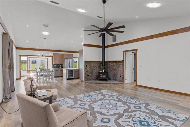 21955 Nw 154 Th Pl, House other with 3 bedrooms, 2 bathrooms and null parking in HIGH SPRINGS FL | Image 17