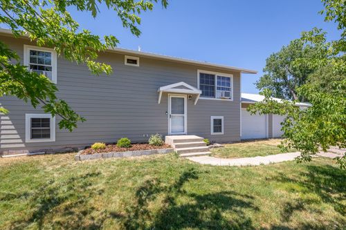 8 Lourie Ln, Spearfish, SD, 57783-1144 | Card Image