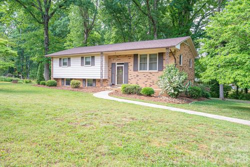 234 Suncrest Rd, Cherryville, NC, 28021-9088 | Card Image
