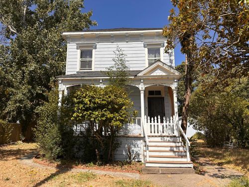 131 Coombs Street, Napa, CA, 94559 | Card Image