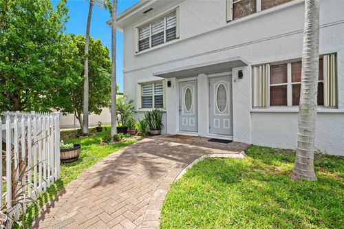apt-7-1701 N Treasure Dr, North Bay Village, FL, 33141-4220 | Card Image