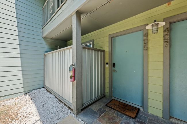 View of exterior entry with a balcony | Image 16