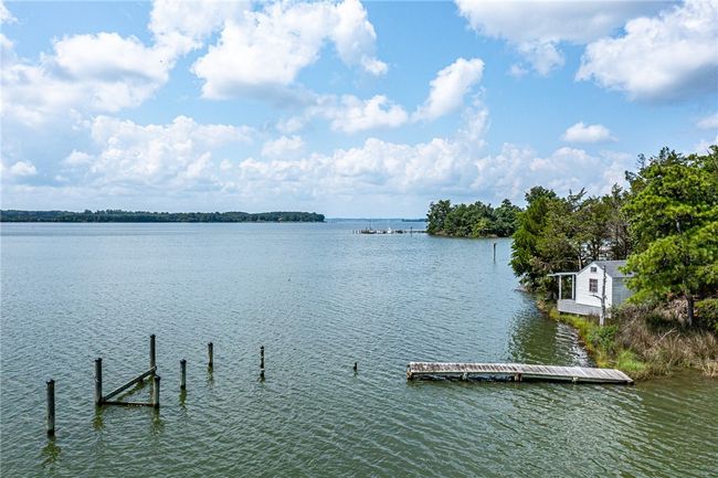 View to the Corrotoman River. | Image 20