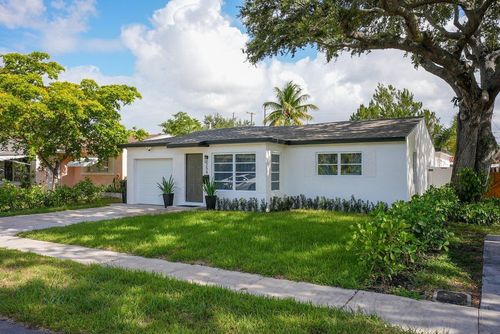 254 Sw 6th St, Dania Beach, FL, 33004-3944 | Card Image