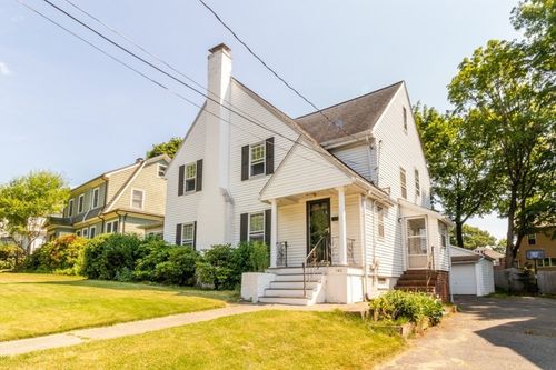 142 Jackson St, Newton, MA, 02459-2538 | Card Image