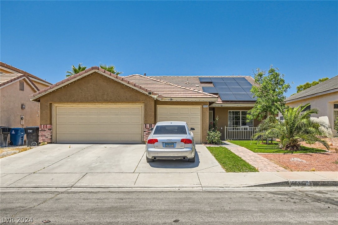 Foxtail Ridge St, North Las Vegas, NV 89031