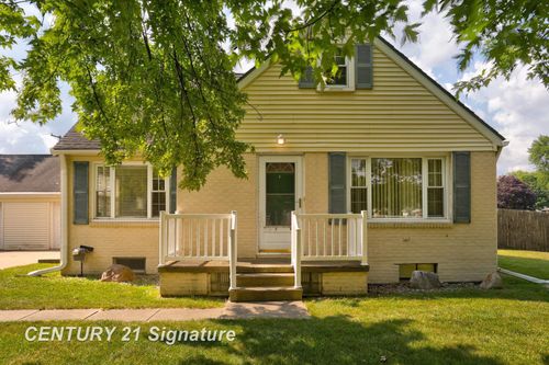 4095 Shattuck Rd, Saginaw, MI, 48603-3063 | Card Image