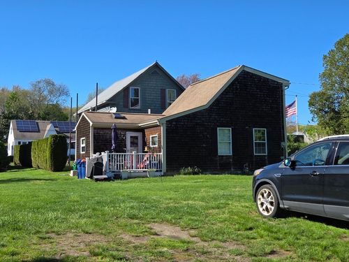 951 Abrams St, New Bedford, MA, 02745-3406 | Card Image