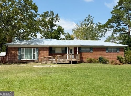 875 Prosperity Dr, swainsboro, GA, 30401-4612 | Card Image