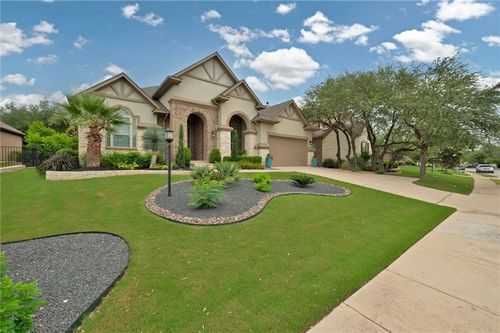 205 Lake Como Dr, Lakeway, TX, 78734-5087 | Card Image
