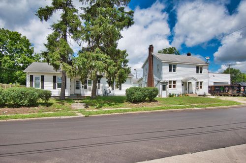 931 Cherry St, Niles, MI, 49120-3248 | Card Image