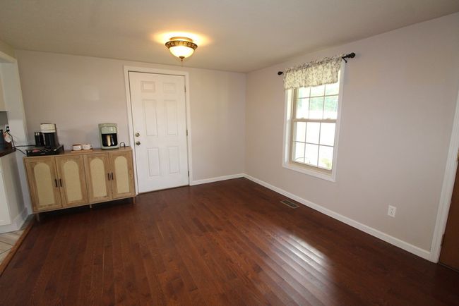 294 Deer Ridge Rd, House other with 3 bedrooms, 2 bathrooms and 2 parking in Hillsville VA | Image 36