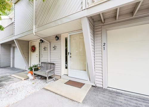 406-21 Lordvale Blvd, North Grafton, MA, 01536-1121 | Card Image