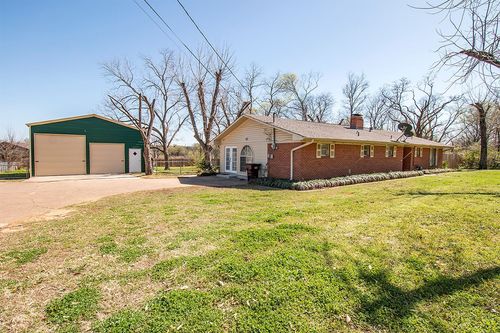 1230 Big Rock St, Canton, TX, 75103-2218 | Card Image
