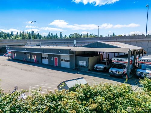 11520 Northup Way, Bellevue, WA, 98004 | Card Image
