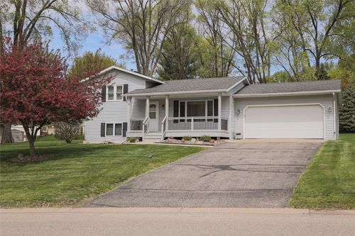 380 Flora St S, Prescott, WI, 54021-1360 | Card Image
