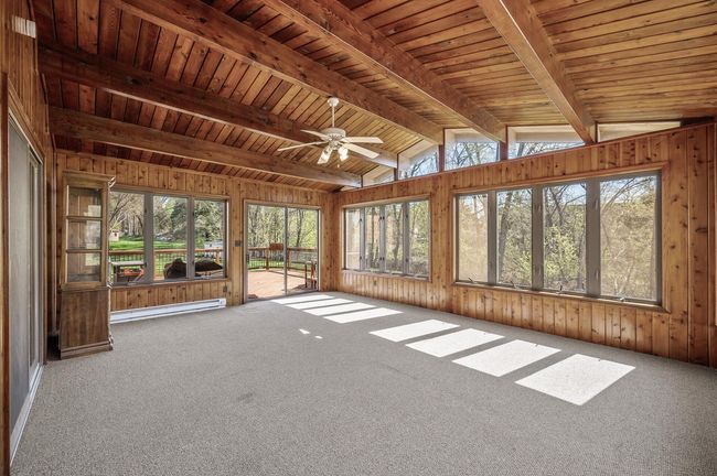 3-season porch | Image 19
