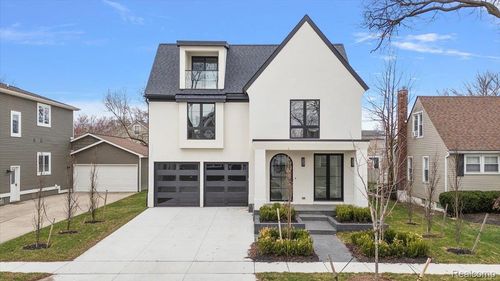 1798 Webster St, Birmingham, MI, 48009-7811 | Card Image