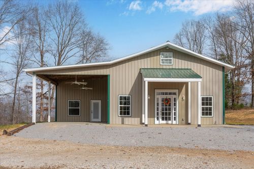 776 Norris Hollow Rd, Vanleer, TN, 37181-5312 | Card Image