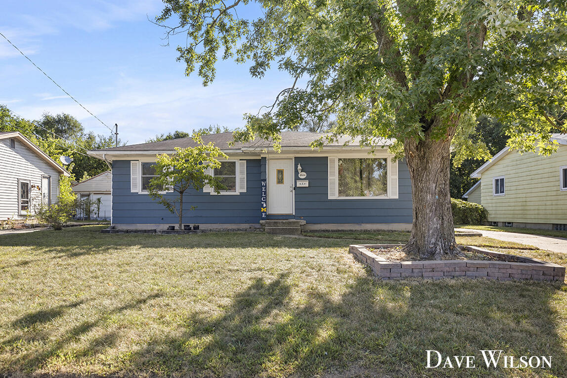 Minnie Ave, Wyoming, MI 49519