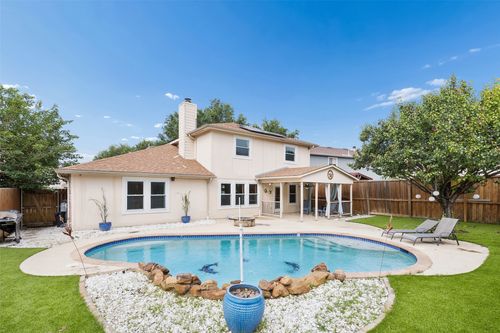 2824 High Pointe Blvd, McKinney, TX, 75071-2626 | Card Image