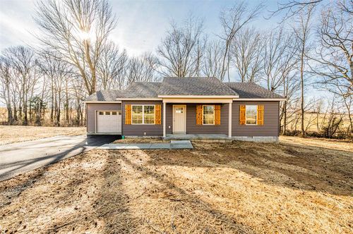 12649 Old Bowling Green Rd, Smiths Grove, KY, 42171-9281 | Card Image