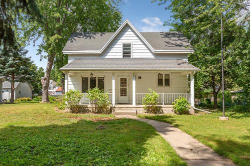 808 S 5th St, Saint Peter, MN, 56082-1416 | Card Image