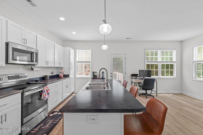 146 Poplar St, House other with 3 bedrooms, 3 bathrooms and null parking in Jacksonville NC | Image 28