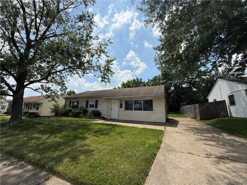 2505 Edenhill Ave, Kettering, OH, 45420-3552 | Card Image