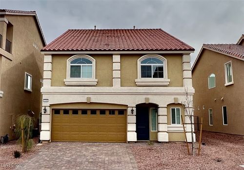 5709 Woodchester Ave, Las Vegas, NV, 89139-6551 | Card Image