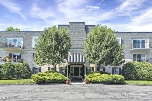 apt-322-1851 King James Pkwy, Westlake, OH, 44145-3430 | Card Image