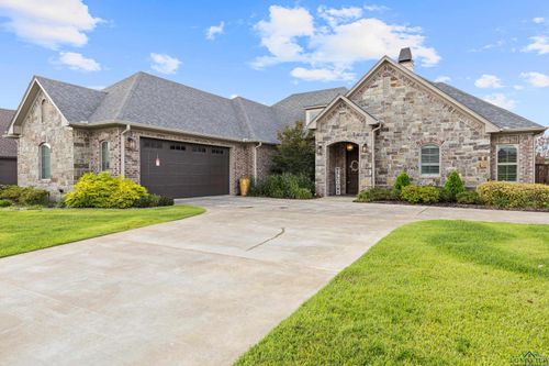 4022 Hidden Hills Cir, Longview, TX, 75605-1559 | Card Image