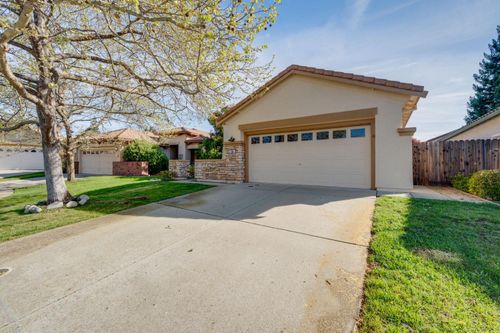 208 Fremantle Court, Roseville, CA, 95747 | Card Image