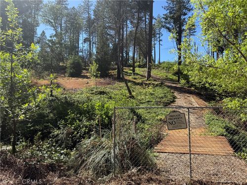 5976 Fickett, Paradise, CA, 95969 | Card Image
