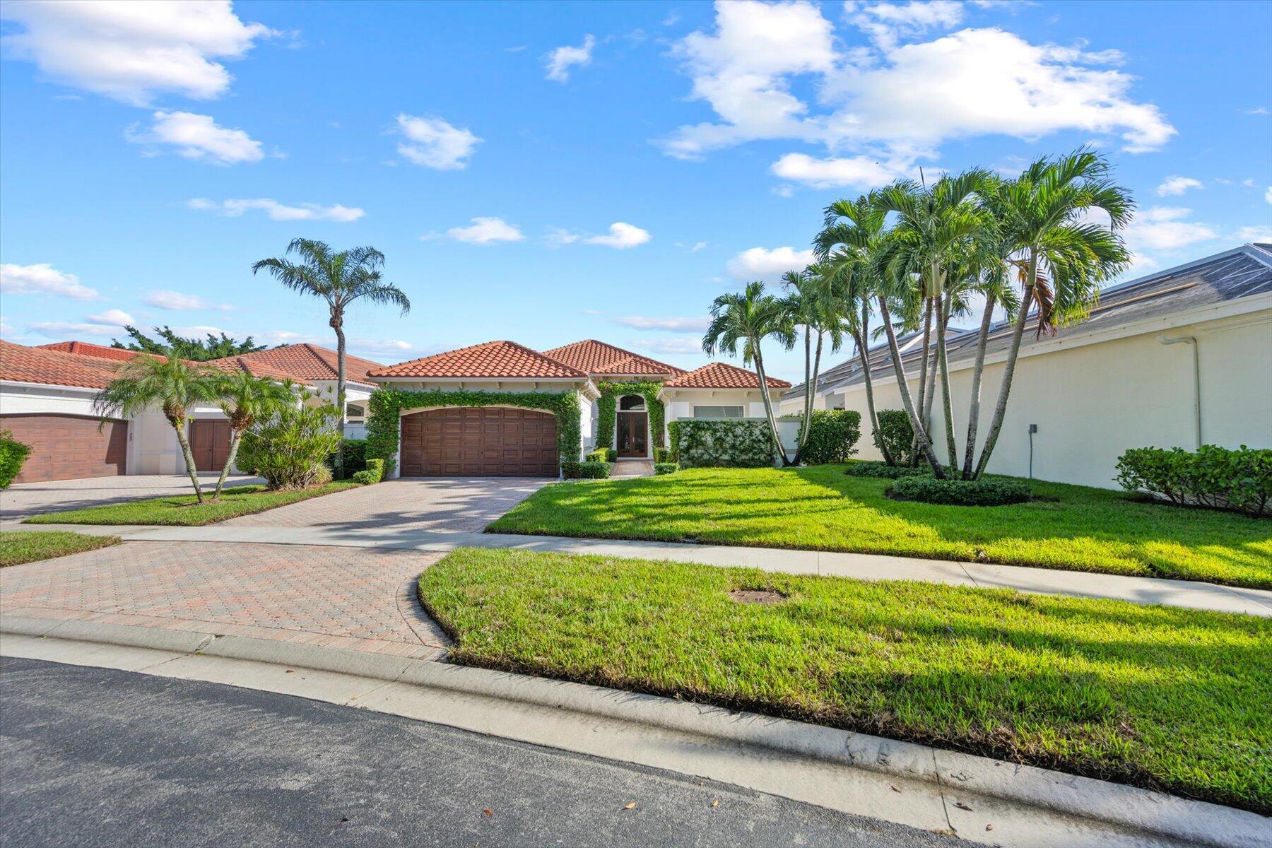 Stroller Way, Wellington, FL 33414