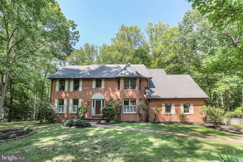 11 River Oak Pl, FREDERICKSBURG, VA, 22407-2321 | Card Image