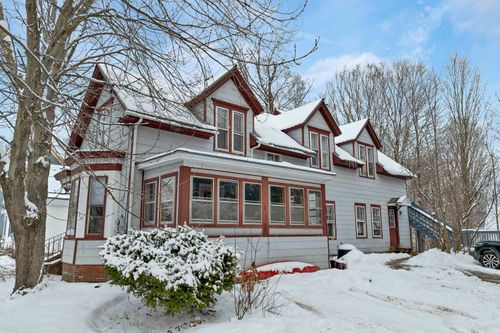 3 Keeble St, Plymouth, NH, 03264-1406 | Card Image