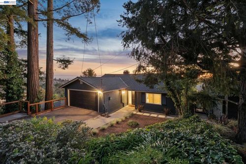 5969 Rincon Dr, Oakland, CA, 94611-2641 | Card Image