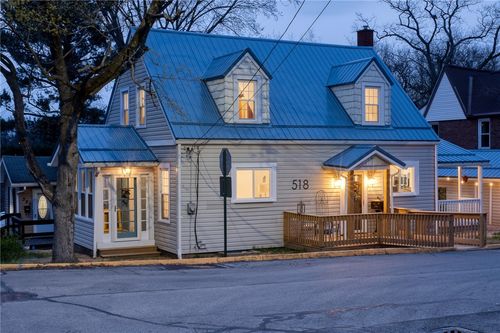 518 4th St, Patterson Heights, PA, 15010-3204 | Card Image