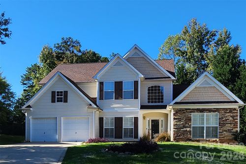 567-8811 Singleton Ct, Huntersville, NC, 28078-3216 | Card Image