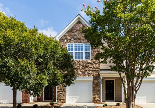 541 Writers Way, Morrisville, NC, 27560-5777 | Card Image