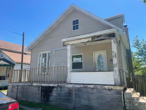 62 S Wayne St, Peru, IN, 46970-2431 | Card Image