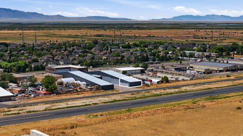 1667 S 1800 W, Woods Cross, UT, 84087-2580 | Card Image